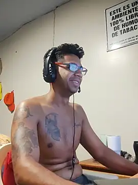 FitGeorge online show from 11.22.25