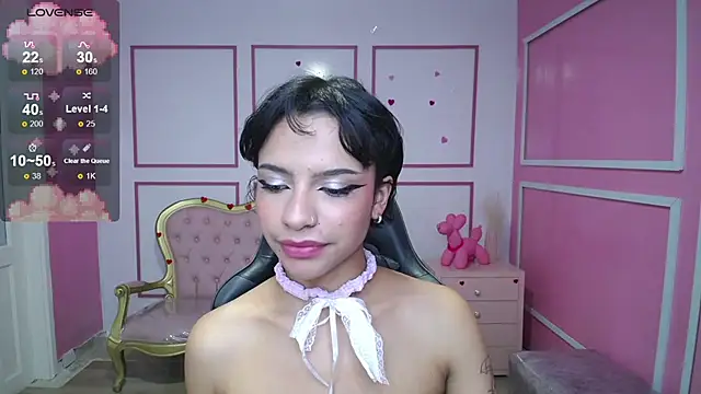 Snapshot of kathina_t chatting on 12.23.24 kathina t online show from 12.23.24