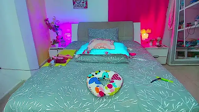 Kendralove31xxx online show from 03.30.26