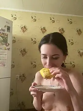 Starry Siren online show from 04.11.26