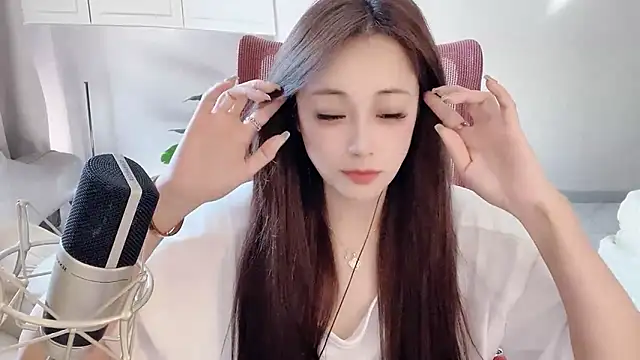 Daisy-77 online show from 09.29.25