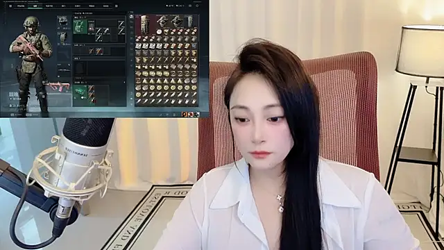 Snapshot of Daisy-77 chatting on 06.17.26 Daisy-77 online show from 06.17.26