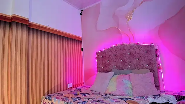 Snapshot of Daisy__rose chatting on 03.15.25 Daisy rose online show from 03.15.25