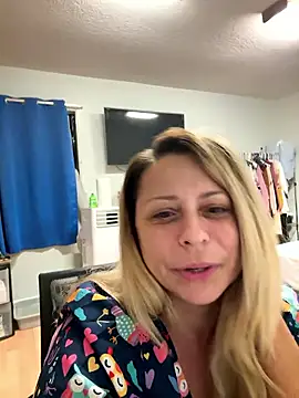 Hotslut187 online show from 01.11.26