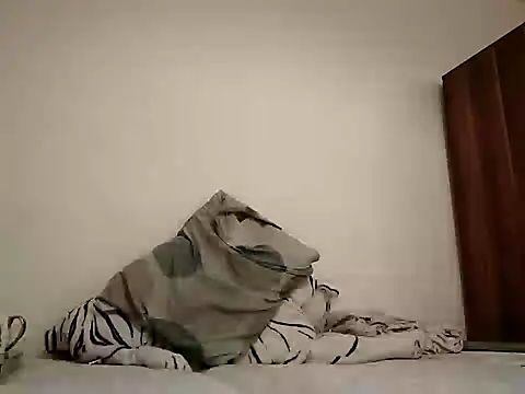 Yasha3465 online show from 12.24.24