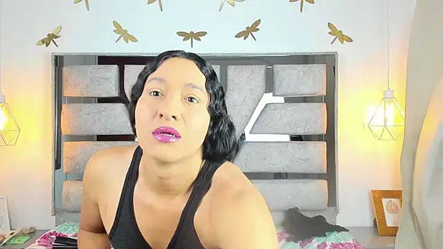 Alison Chan  online show from 12.22.25