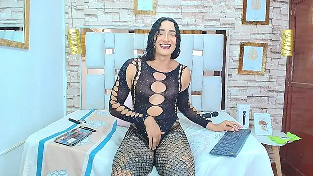 Alison Chan  online show from 05.13.26