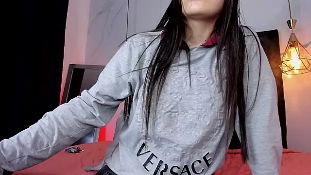 Snapshot of annyvans chatting on 02.27.26 annyvans online show from 02.27.26