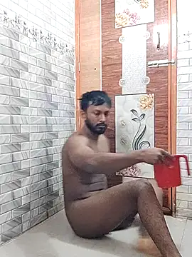 HunkyAriyan online show from 09.17.25