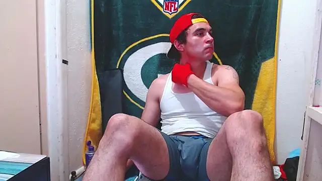 Snapshot of Apeezy14 chatting on 11.12.25 Apeezy14 online show from 11.12.25