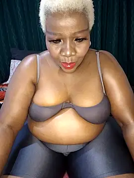 Snapshot of dirasweetlipsxx chatting on 06.23.26 dirasweetlipsxx online show from 06.23.26