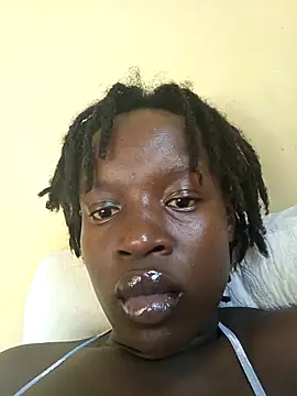 Juicylittle slute online show from 10.06.25