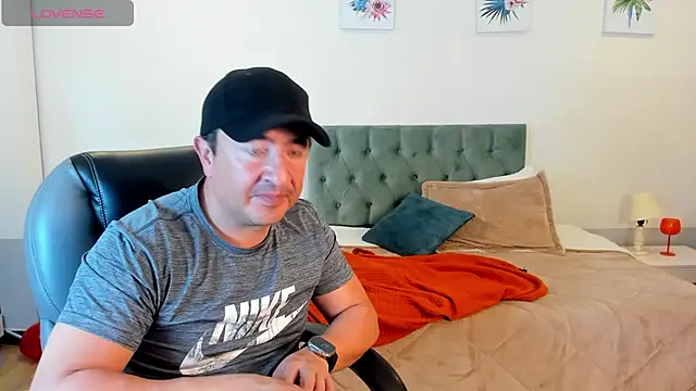 Sam and molly  online show from 02.01.25