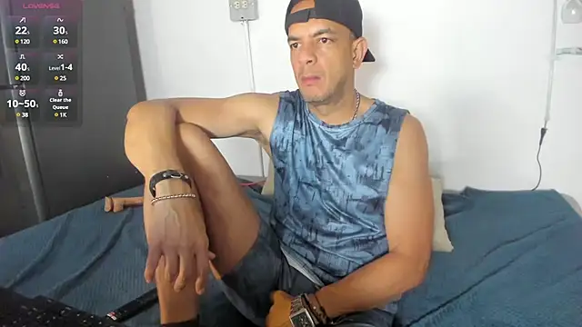 latinmartin73 online show from 02.24.25