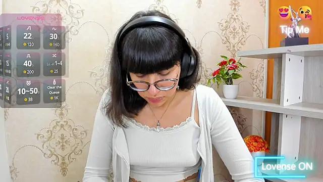 Nataly Cloud online show from 02.10.25