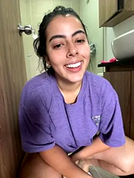 DakotaShelby online show from 11.08.25