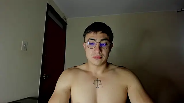 Leoknight online show from 02.17.25