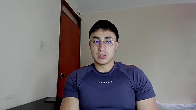 Leoknight online show from 03.17.25