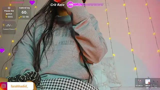 Snapshot of Maisa_issa chatting on 04.18.26 Maisa issa online show from 04.18.26