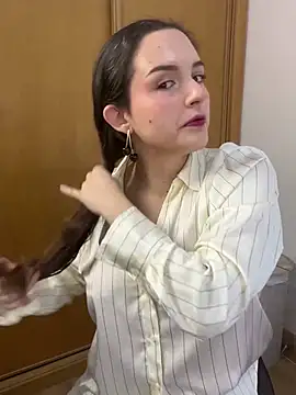 tatianaAlvarez1 online show from 12.19.24