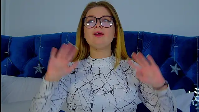 CrystalLyons online show from 12.29.24