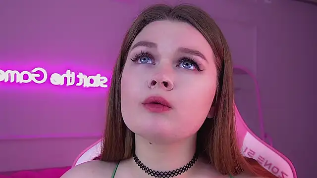 CrystalLyons online show from 03.15.25