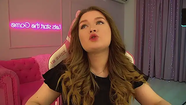 CrystalLyons online show from 02.09.26