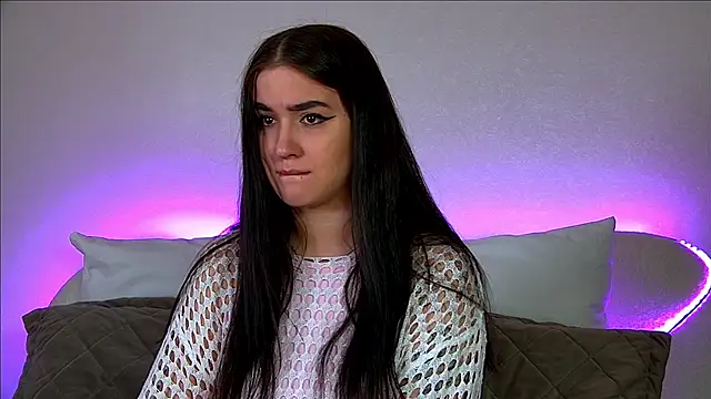 Snapshot of ChristinaMilton chatting on 02.24.25 ChristinaMilton online show from 02.24.25