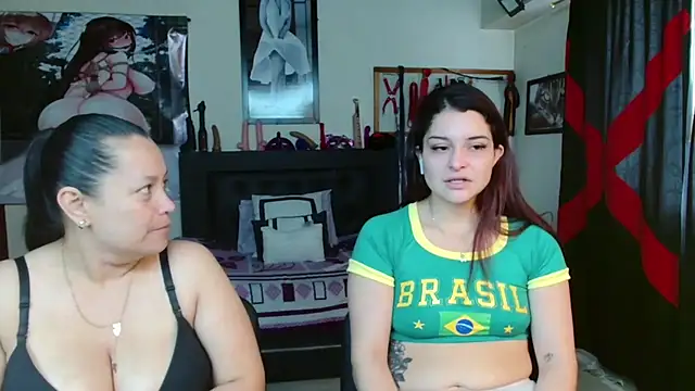 Snapshot of Marilynselxoveanalhard chatting on 07.17.26 Marilynselxoveanalhard online show from 07.17.26