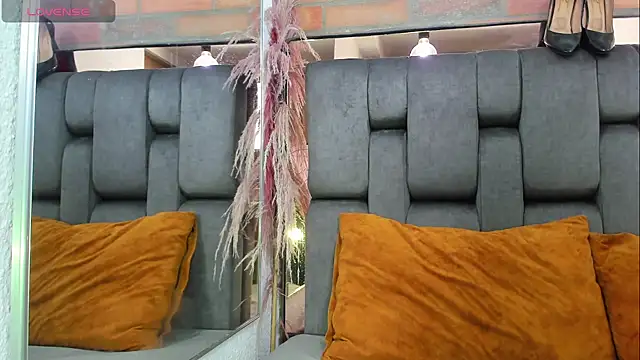 JESSYCORTES online show from 02.13.26