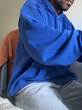 Lucascacaca online show from 02.02.26