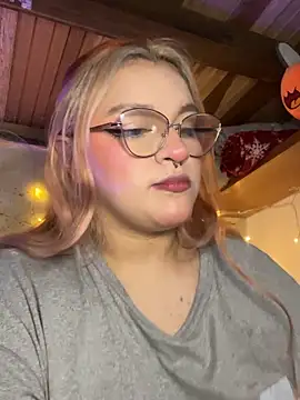 SophiaWeestt99 online show from 02.03.26