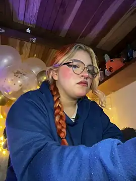 SophiaWeestt99 online show from 03.11.26