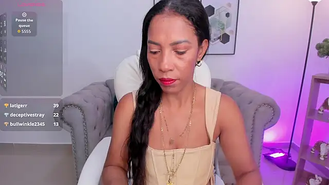 Snapshot of Shantaall_ chatting on 11.16.25 Shantaall online show from 11.16.25