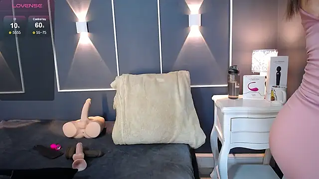 Emmawattsom online show from 01.19.25