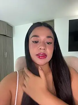 Snapshot of Aitana98_ chatting on 05.09.26 Aitana98 online show from 05.09.26