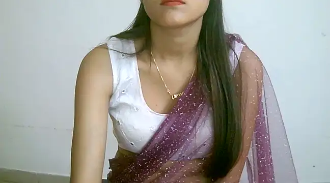 Snapshot of collage_hoty chatting on 01.05.25 collage hoty online show from 01.05.25