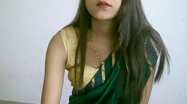 Snapshot of collage_hoty chatting on 01.25.25 collage hoty online show from 01.25.25