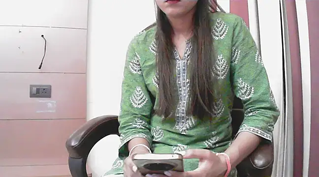 Snapshot of collage_hoty chatting on 03.12.25 collage hoty online show from 03.12.25