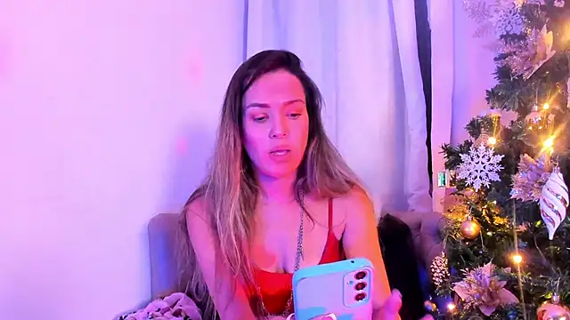 Snapshot of camilawm19 chatting on 12.04.24 camilawm19 online show from 12.04.24