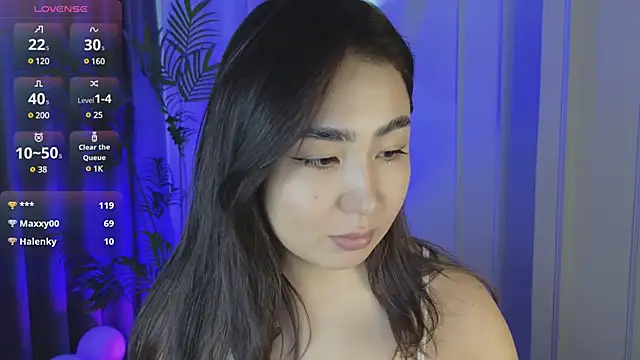 Snapshot of Deiri_Delightful chatting on 12.18.24 Deiri Delightful online show from 12.18.24