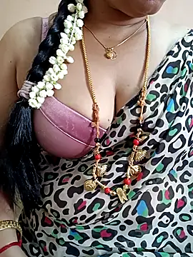 gaurika18 online show from 03.05.25