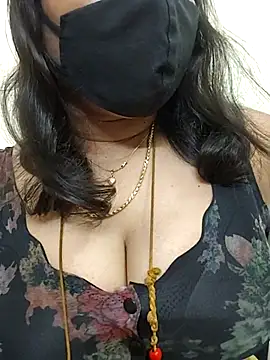 gaurika18 online show from 09.17.25