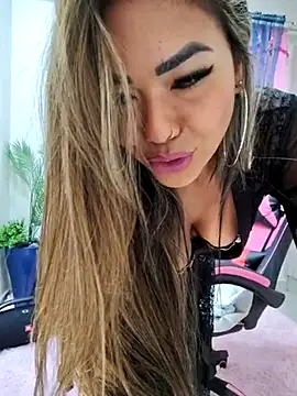 Snapshot of giselxxx_hot chatting on 03.01.25 giselxxx hot online show from 03.01.25