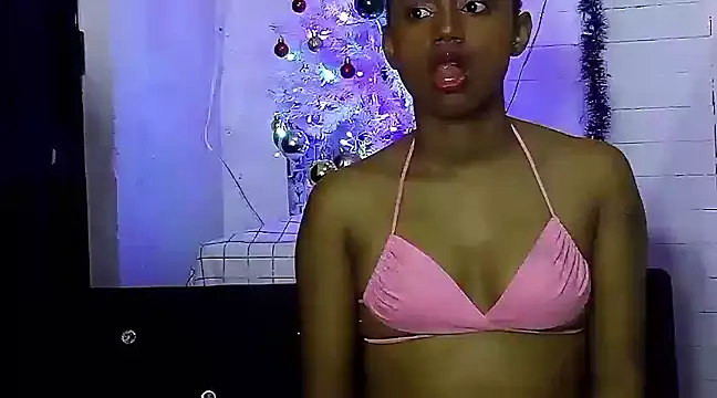 Electraykasey fox online show from 12.19.24