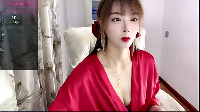 Snapshot of NINIbaby-99 chatting on 01.08.25 NINIbaby-99 online show from 01.08.25
