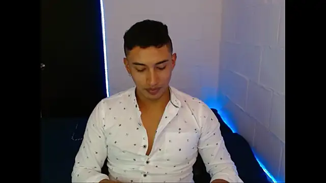 Davixx258 online show from 02.20.25