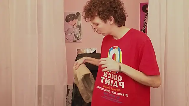 Snapshot of TommieH chatting on 02.07.25 TommieH online show from 02.07.25