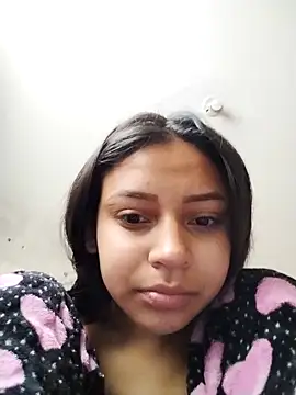 emma ambar online show from 10.10.25