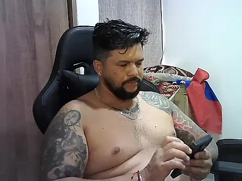 Snapshot of tupapito00 chatting on 03.17.26 tupapito00 online show from 03.17.26